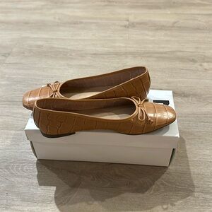 Schutz Arissa Flats- Size 8